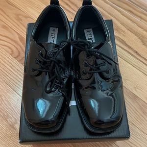 Size 13 Boys Patent Leather Tuxedo Shoes